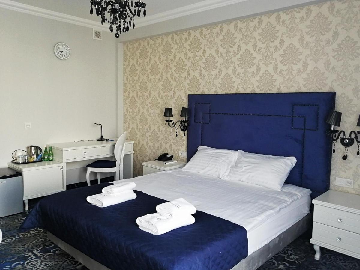 Hotel Lord Радом Экстерьер фото