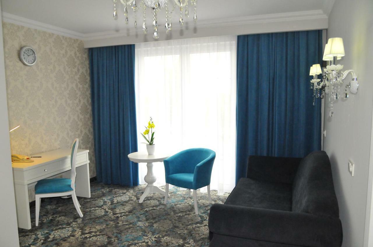 Hotel Lord Радом Экстерьер фото