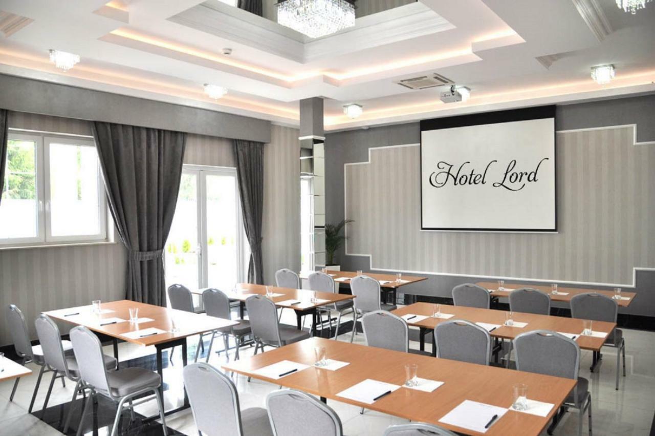 Hotel Lord Радом Экстерьер фото
